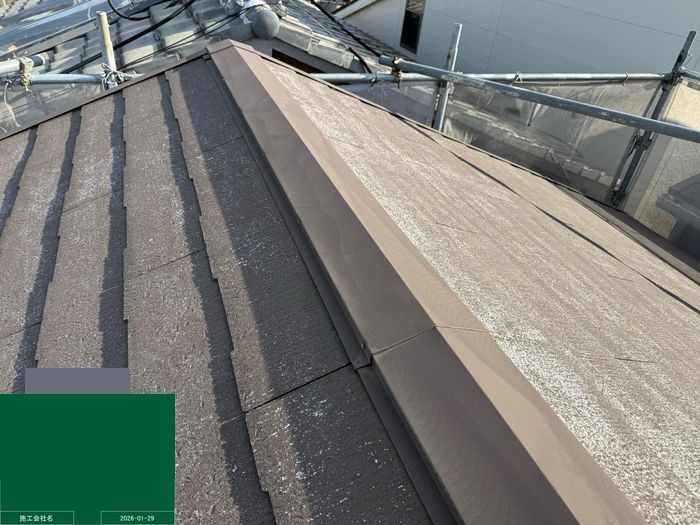 八尾市曙川東 築25年 スレート屋根 施工前 苔・藻の発生