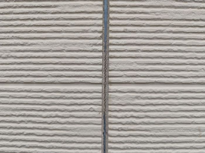 八尾市曙川東 築20年 サイディング目地コーキング変色