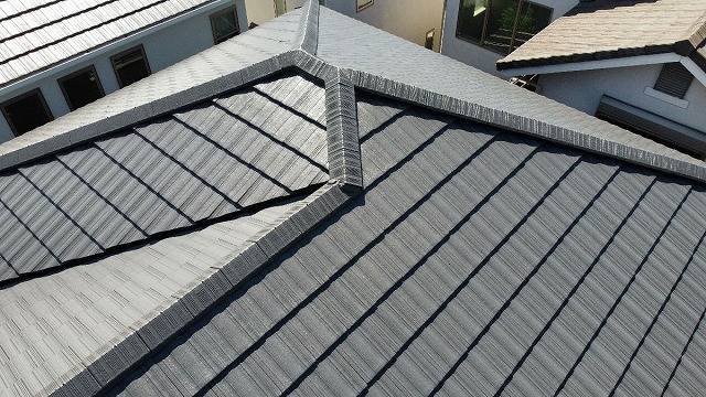 羽曳野市羽曳が丘 F様邸 屋根施工後