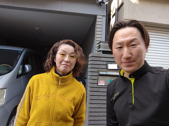 大阪市平野区 H様と松本のツーショット写真
