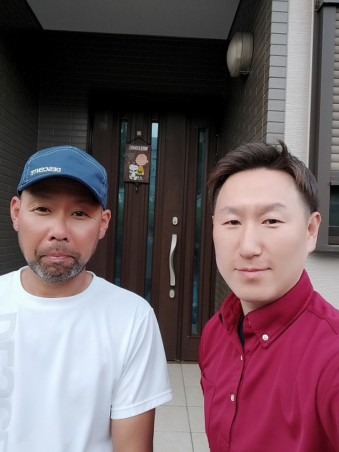 泉南郡田尻町 N様と松本のツーショット写真