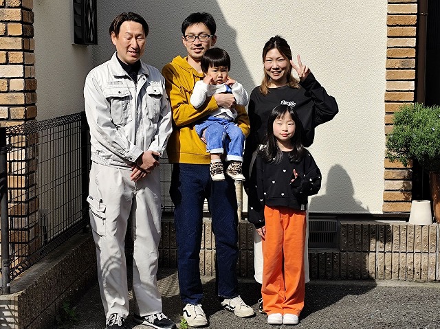 八尾市 N様と松本のツーショット写真