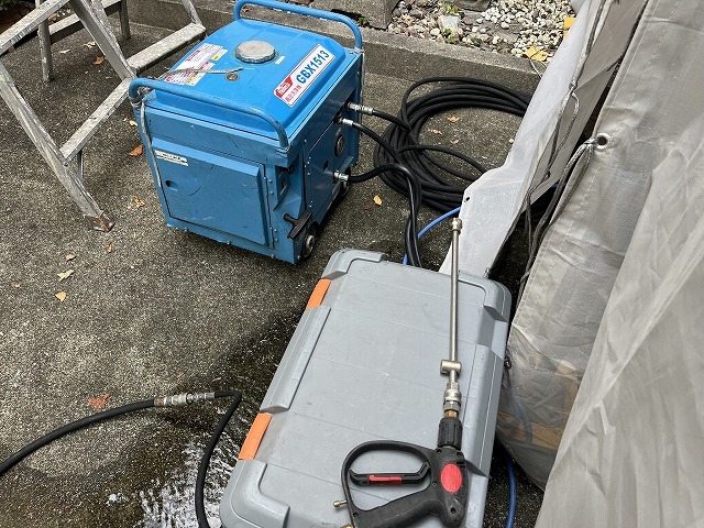 現場に設置した高圧洗浄機 現場に設置した高圧洗浄機