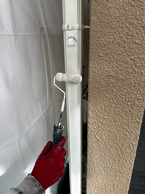 雨樋など付帯部の塗装
