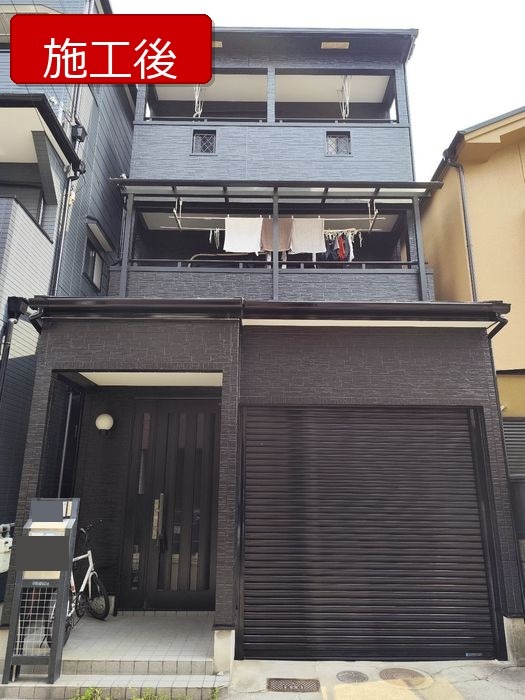 外壁塗装・屋根塗装が完工した松原市の戸建ての全景