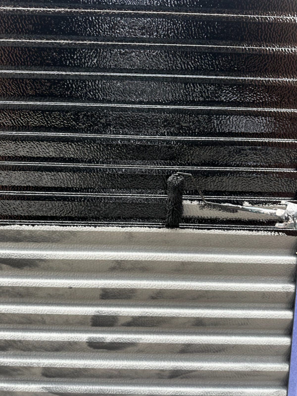 付帯部塗装 施工中